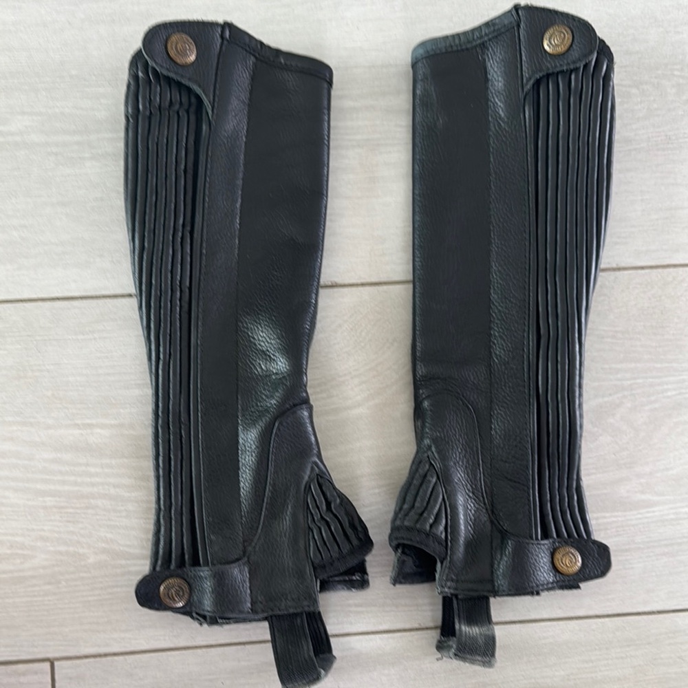 Perri’s leather Kids Black Riding Chaps cs tall